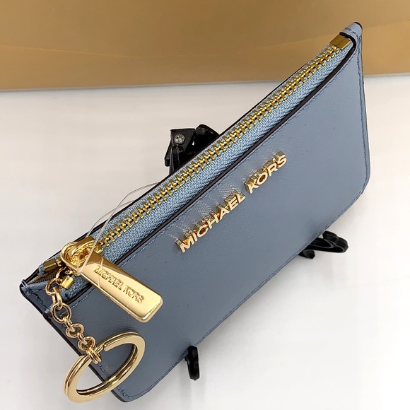 MICHAEL KORS SMALL TOP ZIP
COINPOUCH WITH ID CARD PALE BLUE 
COLOR - Picture 4 of 11